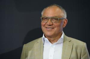 马加特：诺伊尔在门将位置与梅西C罗同级别，巅峰期如今能卖1.5亿